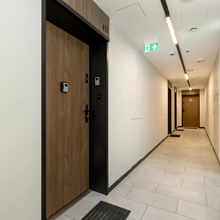 Przymorze Pretty & Pets Allowed By Renters شقة *