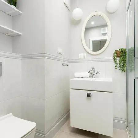 Przymorze Pretty & Pets Allowed By Renters شقة *